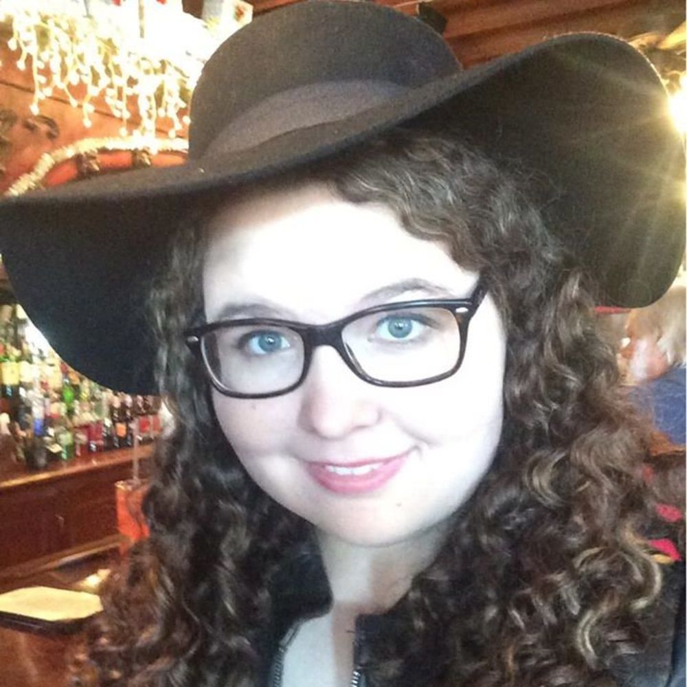 Meet your Posher, Maddie